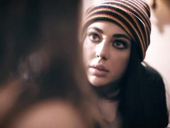 Doigter, Embrassement, Lesbienne, Masturbation, Chatte, Rasée, Dénudage, Adolescente