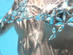 Rubia, Pies, Hembra, Novia, Hd, Fumando, Tetas, Bajo el agua