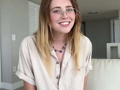 Blonde, En levrette, Lunettes, Naturelle, Seins naturels, Pov, Chevaucher, Tabou