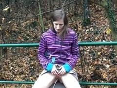 Pissen, Openbaar