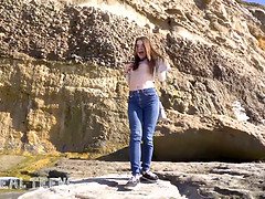 Real youngs - new lady Megan Marx gets nasty at the beach