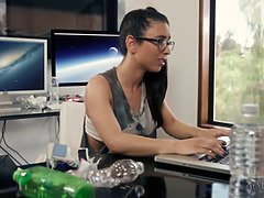 Очки, Хд, Лесбиянка, Лизание, Мамочка, Киски, Молоденькие