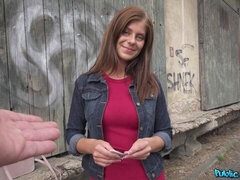 18 jahre, Blasen, Hundestellung, Geld, Natürlichen titten, Im freien, Jungendliche (18+), Titten