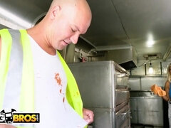 デカ尻, デカパイ, ブロンド, フェラチオ, 巨乳な, コキ, パイ刷り, オッパイの