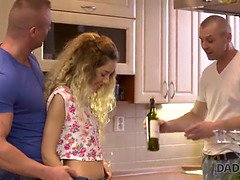 Anal, Cul, Sucer une bite, Brunette brune, Tchèque, Papa, Hd, Chatte