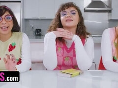 Culo grande, Mamada, Semen en la boca, Sexo duro, Inocente, Orgía, Pov, Afeitado