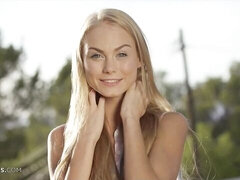 Блондинки, Смазливые, Пальцем, Мастурбация, Обнаженные, Трусики, Соло, Сиськи