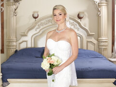 Lécher le cul, En levrette, 2 femmes 1 homme, Lesbienne, Léchez, Lingerie, Jarretelles, Plan cul à trois