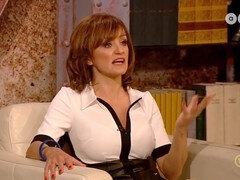 Beroemdheid, Hongaars, Moeder die ik wil neuken, Nylonstof, Kousen