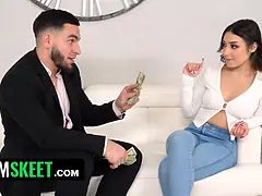 Amerikanisch, Puppe, Aufs gesicht abspritzen, Hd, Geld, Muschi, Schreiend, Taboo