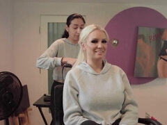 Anaal, Grote mammen, Blond, Dansen, Ondergoed, Moeder die ik wil neuken