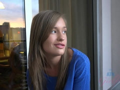 Enthousiasteling, Badkamer, Blond, Gapende, Vriendin, Slipje, Mager, Tieten likken