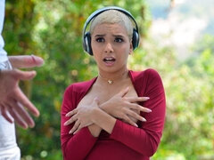 Tetas grandes, Negro, Mamada, Peludo, Enorme, Interracial, Pene, Cabello corto