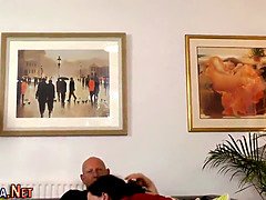 Britannique, Brunette brune, Éjaculation interne, Tir de sperme, Européenne, Hard, Mère que j'aimerais baiser, Belle mère