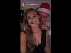 Leie, Arsch, Bad, Blasen, Britisch, Hundestellung, Natürlichen titten, Party