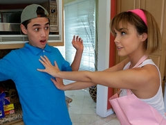 お尻, ブロンド, フェラチオ, キッチン, なめる, 淫乱熟女, オマンコ, 剃毛