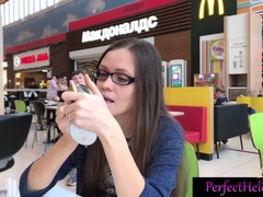 Hot Girl Public Blowjob Dick Stranger and Cum Swallow at the Resort