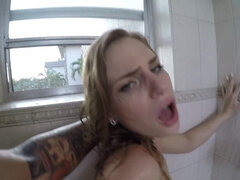 Blond, Gevangen, Naakt, Douche