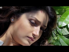 Enthousiasteling, Grote mammen, Bruinharig, Grappig, Indisch, Moeder die ik wil neuken, Kut duiken, Tieten likken