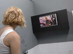 18 jaar, Anaal, Blond, Sperma in gezicht, Muurgat, Harig, Tiener