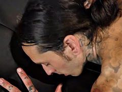 Anal, Novio, Fetichismo travestista, Gay, Peludo, Lencería, Oficina, Tatuaje