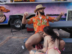 Большая жопа, Большой член, Большие сиськи, Минет, Брюнетки, Еда, Волосатые, Молоденькие