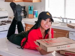 Aziatisch, Kont, Pijpbeurt, Bruinharig, Gevangen, Dubbele penetratie, Handbeurt, Trio