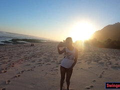 Amateur, Plage, Grosse bite, Sucer une bite, Petit ami, Petite amie, Fait maison, Mouillée