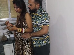 Любители, Большие сиськи, Брюнетки, Хд, Мужья, Индианки, На кухне