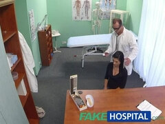 Amateur, Hd, Mère que j'aimerais baiser, Infirmière, Bureau, Pov, Réalité, Rasée