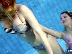 Strand, Bikini, Tschechisch, Pool, Erotischer film, Sport, Jungendliche (18+), Unter wasser