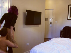 Leie, Grosser schwanz, Schlampe, Emotionale dirne, Hd, Hotel, Dusche, Eng