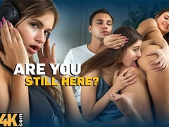 18 jaar, Kont, Biseksueel, Spel, Hardcore, Russisch, Trio, Tieten likken