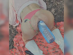 Amateur, Cul, Beauté, Bouteille, Pénétrer avec le poing, Marrant, Gode énorme, De plein air