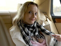 18 jaar, Grote kont, Blond, Pijpbeurt, Hondjeshouding, Mager, Tiener, Toilet