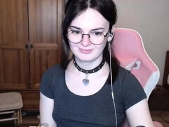 Enthousiasteling, Bruinharig, Softcore pornografie, Alleen, Tiener, Webcamera