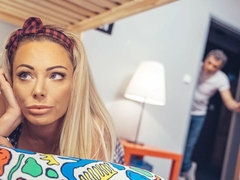 Schwanz, Hundestellung, Fingern, Handjob, Hardcore, Hotel, Tätowierung, Spielzeuge