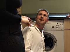 Bondage discipline sadomasochisme, Brits, Naakte man aangeklede vrouw, Oudere vrouw, Europees, Groep, Aftrekken, Moeder die ik wil neuken