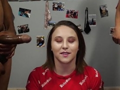 Sucer une bite, Brunette brune, Bukkaké, Éjaculation interne, Éjaculer dans la bouche, Tir de sperme