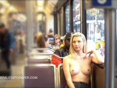 18 jahre, Blondine, Im freien, Zierlich, Scherzbold, Jungendliche (18+), Titten, Zug