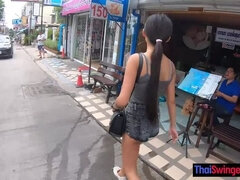 Sucer une bite, Brunette brune, En levrette, Doigter, Petite femme, Adolescente, Thaïlandaise, Nénés