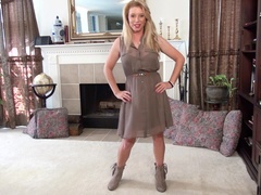 Blondine, Masturbation, Milf, Höschen, Zierlich, Muschi, Rasiert, Solo