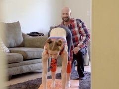 Kont, Pijpbeurt, Daddy, Sperma in gezicht, Hardcore, Hd, Roodharige vrouw, Rijden