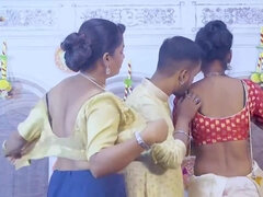 Belle grosse femme bgf, Derrière les coulisses, 2 femmes 1 homme, Hard, Indienne, Masturbation, Adolescente, Plan cul à trois