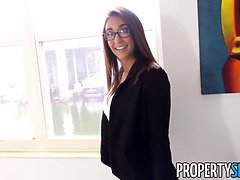 Boat captain fucks hot real estate agent