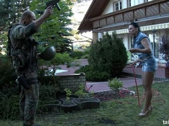 Минет, Сперма во рту, Сперма на лице, Мастурбация, На природе, Развязные, Чулки, Влажная