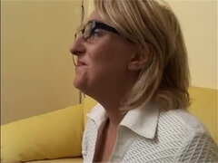 Real Italian Stepmom Cuckold at Work - Amateur MILF Squirts and Wife Sharing