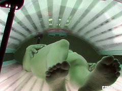 Fingern, Hd, Masturbation, Öffentlich, Muschi, Rasiert, Solarium, Solo