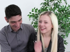 In den arsch, Blondine, Blasen, Gehörnter ehemann, Schwanz, Hd, Flotter dreier, Titten