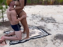 Anal, Plage, Bikini, Preservatif, Fille latino, Public